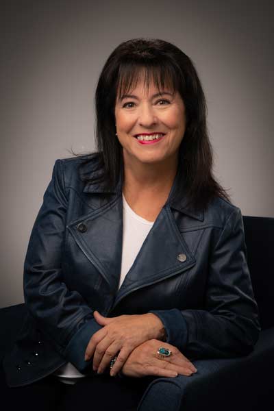 Mme Lise Bourgeois