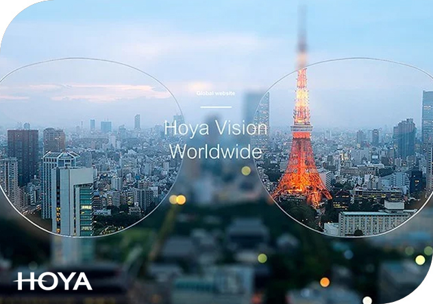 L’image associe la clarté visuelle à la portée mondiale de la marque Hoya, en montrant des lentilles circulaires contenant une vue nocturne floue de Tokyo, avec des éléments de texte et le logo HOYA renforçant l’identité internationale de l’entreprise.