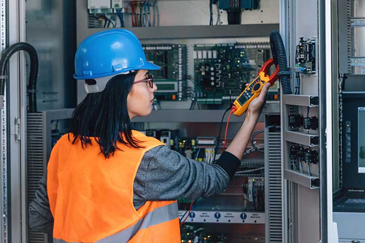 Techniques du génie électrique en mode coopératif